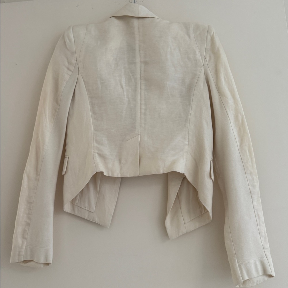 BCBG runway cropped linen blazer
